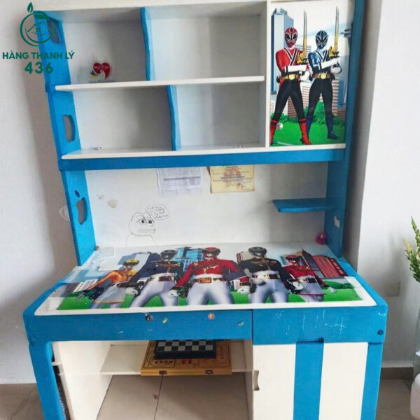 ban hoc cu cho be thiet ke nhieu ngan 1