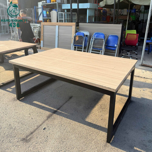 ban hop cu 1m2x1m76 mat go chan sat chu u 1