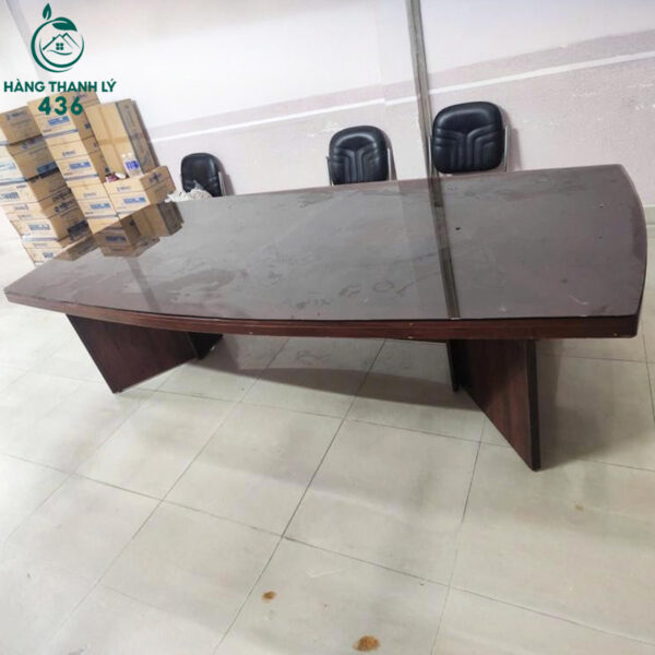 Bàn Họp Cũ 2M9X1M35X75CM Mặt Cong Vân Gỗ Nâu Đậm