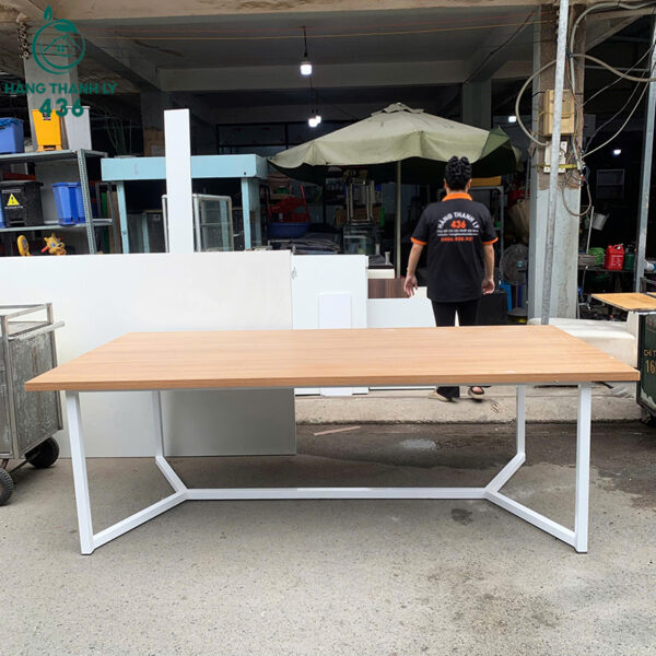 ban hop cu van go vang chan sat mau trang 2