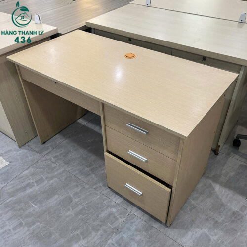 ban lam viec cu 1m2x60cm co hoc keo 2