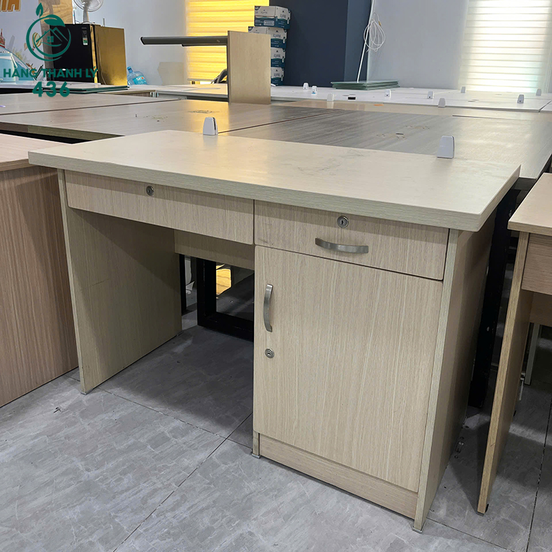 Bàn Làm Việc Cũ 1M2X60CM Vân Gỗ Sáng Thiết Kế Có Hộc ban-lam-viec-cu-1m2x60cm-van-go-sang-thiet-ke-co-hoc-1 Bàn Làm Việc Cũ 1M2X60CM Vân Gỗ Sáng Thiết Kế Có Hộc
