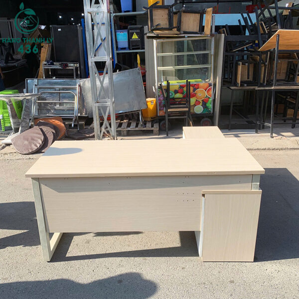 ban lam viec cu 1m6x60cmx1m6 thiet ke chu l kem tu phu 1