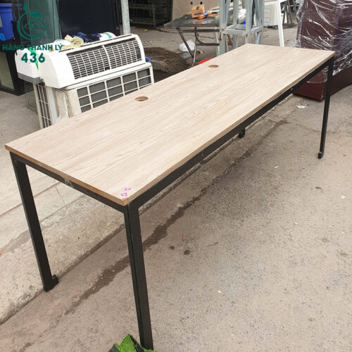 ban lam viec go cu co lo luon day dien 3