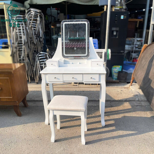 ban trang diem cu co guong va ngan keo tien loi 3