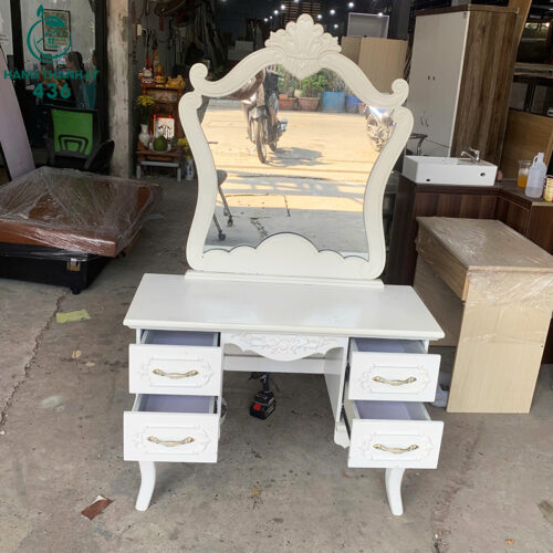 ban trang diem go cu mau trang co guong dep sang trong 3