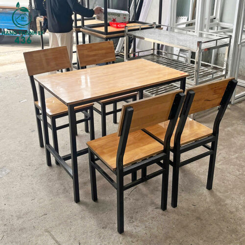 bo-ban-an-cu-4-ghe-khung-sat-chac-chan-2-500x500 Thanh Lý Bàn Ghế Cũ, Mua Bán Đồ Nội Thất Cũ Giá Rẻ TPHCM