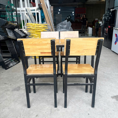 bo ban an cu 4 ghe khung sat chac chan 3