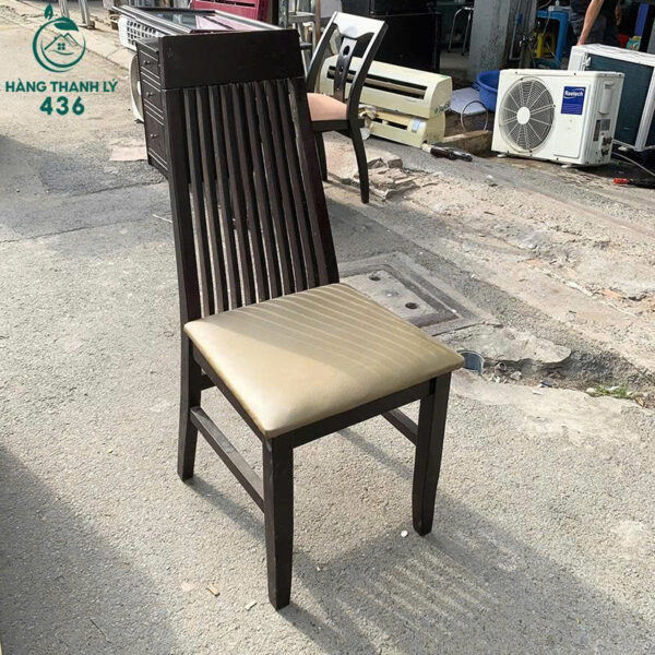 bo ban an mat kinh cu 4 ghe go boc da 2