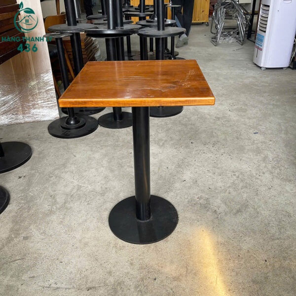 bo ban ghe cafe cu 2 ghe 1 ban chan sat 3