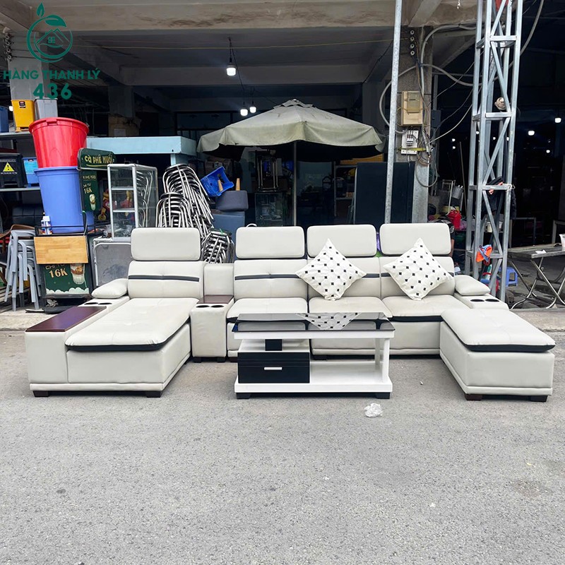 Bộ Sofa Cũ 3M3X1M8 Bọc Da Màu Kem Sang Trọng bo-sofa-cu-3m3x1m8-boc-da-mau-kem-sang-trong-4 Bộ Sofa Cũ 3M3X1M8 Bọc Da Màu Kem Sang Trọng