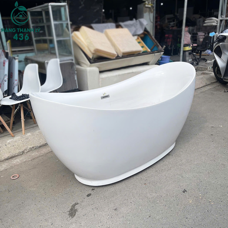 Bồn Tắm Nhựa Trắng Cũ Kiểu Dáng Hình Thuyền bon-tam-nhua-trang-cu-kieu-dang-hinh-thuyen-3 Bồn Tắm Nhựa Trắng Cũ Kiểu Dáng Hình Thuyền