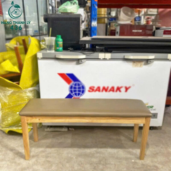 ghe dai cu boc da mau nau khung go