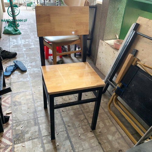 ghe quan an cu cu co lung tua 3