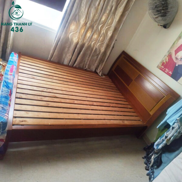 giuong-cu-1m6x2m-van-go-mau-nau-dam (1) giuong cu 1m6x2m van go mau nau dam 1