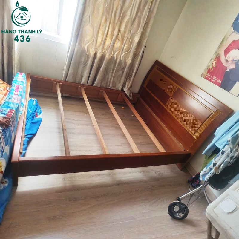 Giường Cũ 1M6X2M Vân Gỗ Màu Nâu Đậm giuong-cu-1m6x2m-van-go-mau-nau-dam-2 Giường Cũ 1M6X2M Vân Gỗ Màu Nâu Đậm