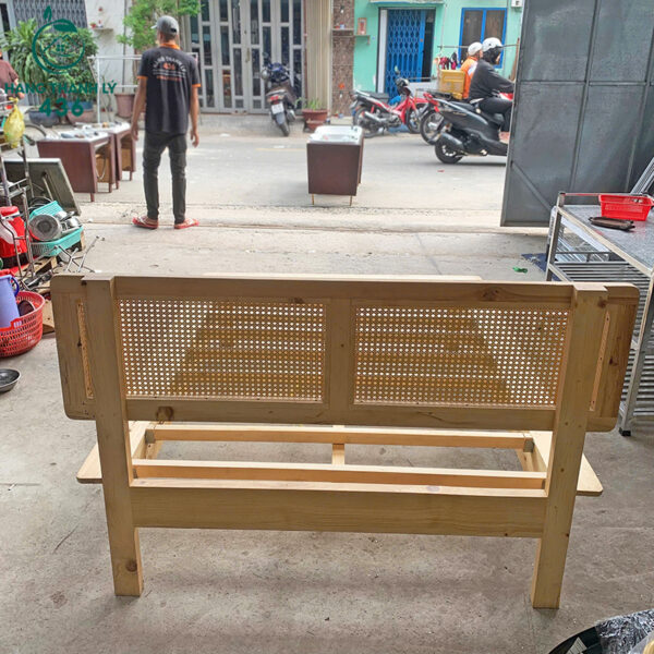 giuong go thong cu 1m6x2m phoi may dan 5