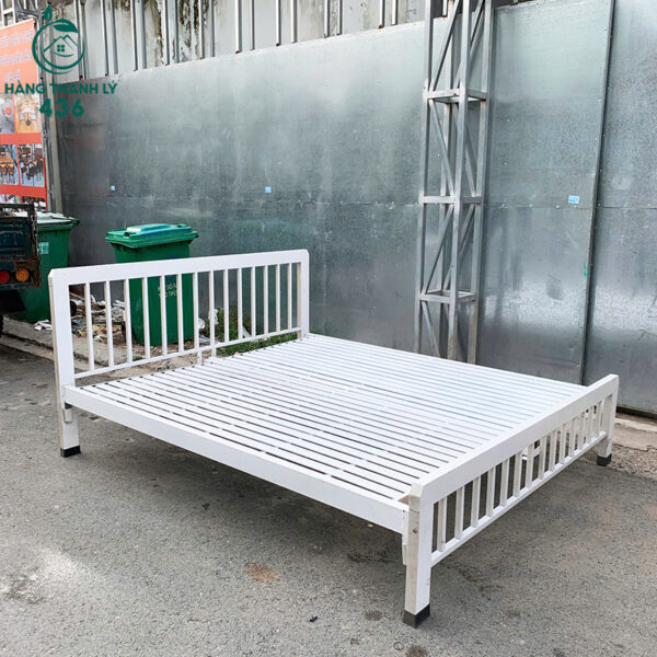 giuong sat cu 1m8x2m son tinh dien mau trang 2