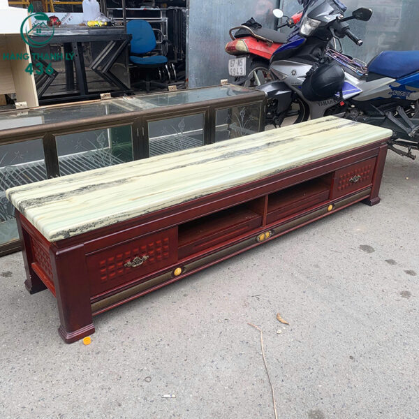 ke tivi cu 1m86x40cm mat da go mau nau 1