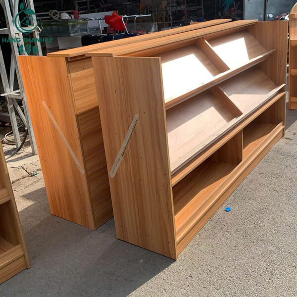 ke-trung-bay-cu-2m2x1m2x50cm-bang-go-trung-bay-hang-hoa (2) ke trung bay cu 2m2x1m2x50cm bang go trung bay hang hoa 2