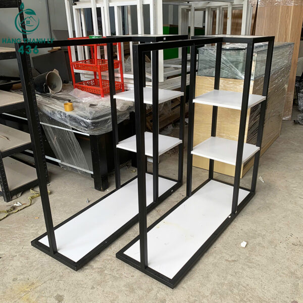 ke trung bay cu nhieu tang khung sat 2