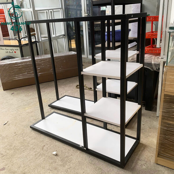 ke trung bay cu nhieu tang khung sat 3