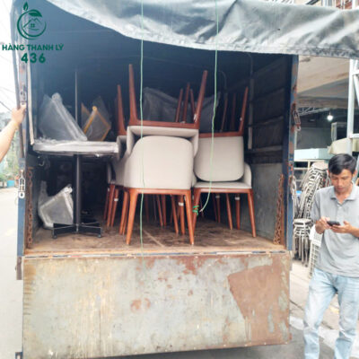 lo-ban-ghe-quan-an-cu-duoc-hang-thanh-ly-436-nhap-ve-kho-chuan-bi-cho-khach-hang-400x400 Thanh Lý Bàn Ghế Cũ, Mua Bán Đồ Nội Thất Cũ Giá Rẻ TPHCM