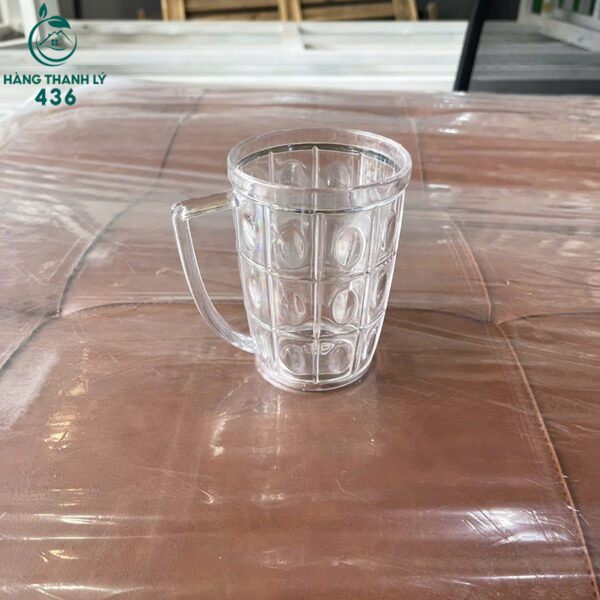 ly nhua cu mau trong de cam nam 2