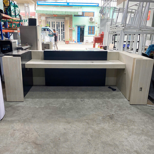 quay le tan cu 3m2x1m5x1m mat truoc mau den 5