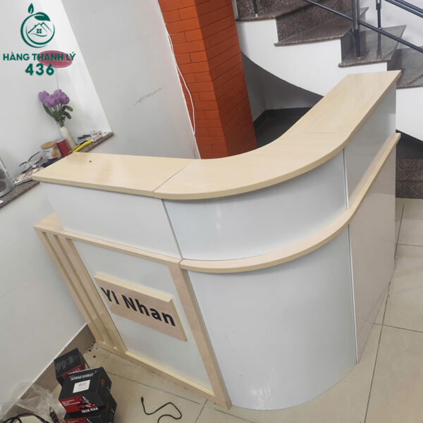 quay-le-tan-cu-cong-van-go-phoi-trang (2) quay le tan cu cong van go phoi trang 2