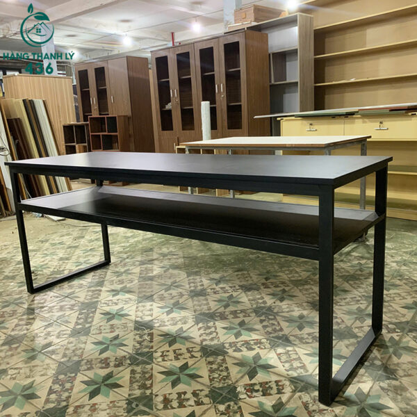 thanh ly ban lam viec 1m8x60cmx75cm mat go chan sat 4