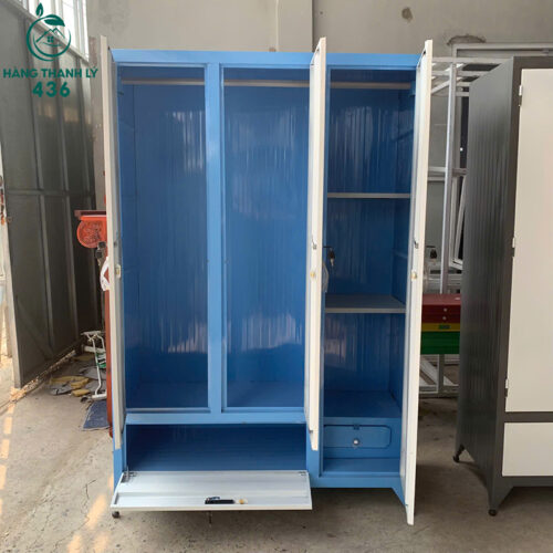 Thanh Lý Tủ Sắt 3 Cánh 1M18X1M8X50CM Có Gương (Nhiều Mẫu)