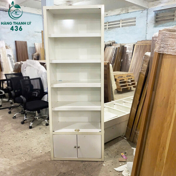 tu trung bay cu cua kinh co ray led