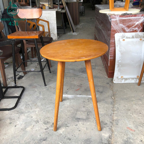 ban cafe go cu mat tron chan cao xinh xan 3