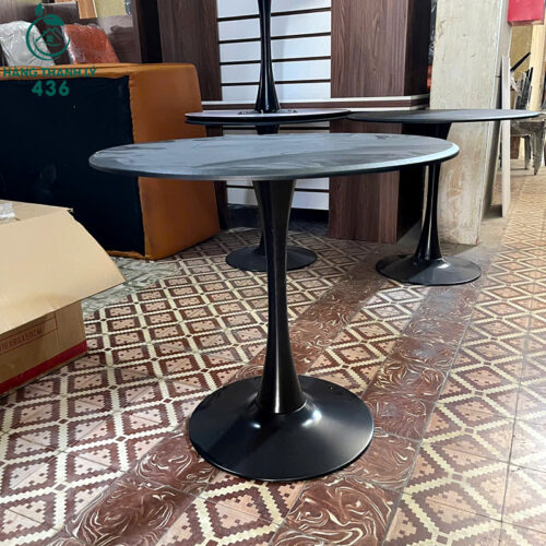 Bàn Cafe Tròn Tulip Cũ Mặt Giả Đá Sang Trọng 2 ban cafe tron tulip cu mat gia da sang trong 3