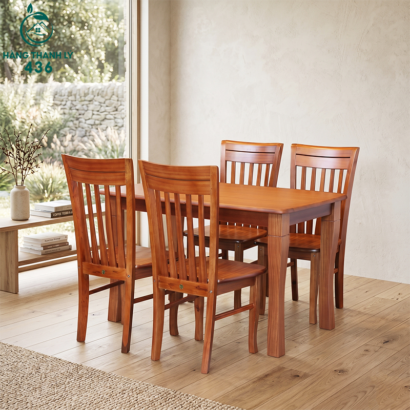 Bàn ghế gỗ Pơ Mu