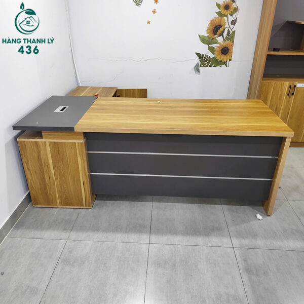 ban giam doc chu l cu 2mx1m6 co tu phu da nang 4