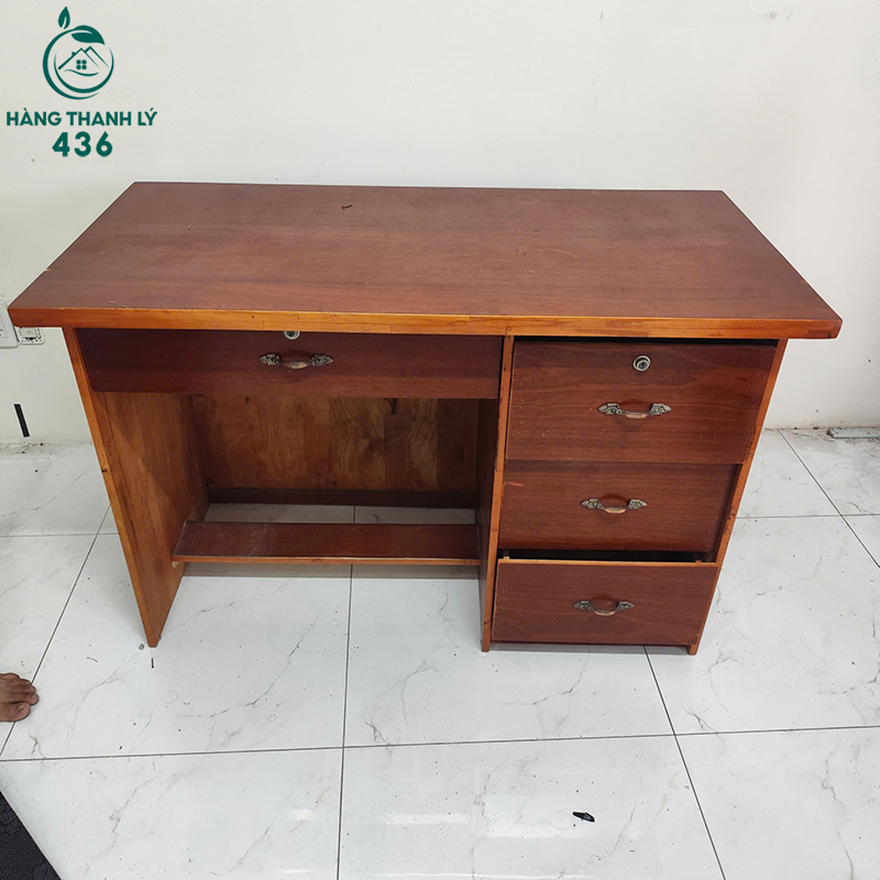 Bàn Giám Đốc Cũ 1M2X60CMX75CM Có Ngăn Kéo ban-giam-doc-cu-1m2x60cmx75cm-co-ngan-keo-1 Bàn Giám Đốc Cũ 1M2X60CMX75CM Có Ngăn Kéo