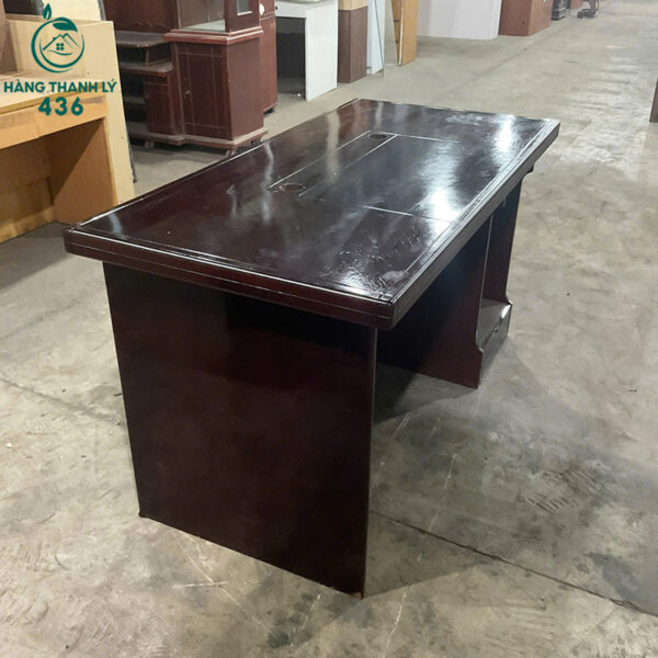 ban lam viec giam doc go mau nau cu 1m4x70cm 2