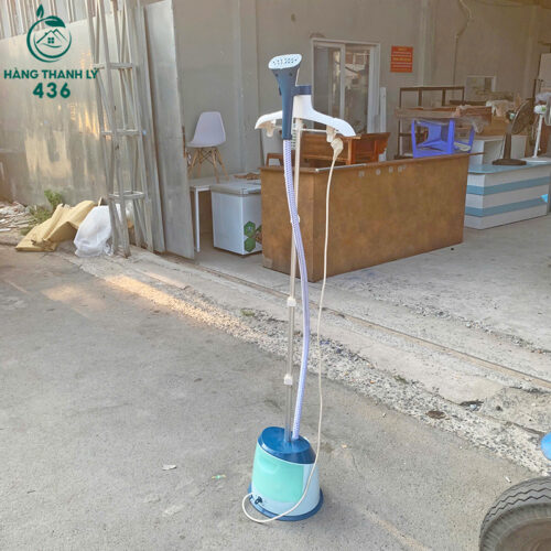 Bàn Ủi Hơi Nước Đứng Cũ Màu Xanh Trắng 3 ban ui hoi nuoc dung cu mau xanh trang 2