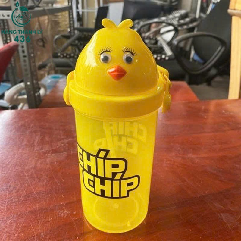 Bình Nước Nhựa Cũ Màu Vàng Cho Bé (Tặng Kèm Khi Mua Hàng) binh-nuoc-nhua-cu-mau-vang-cho-be-tang-kem-khi-mua-hang Bình Nước Nhựa Cũ Màu Vàng Cho Bé (Tặng Kèm Khi Mua Hàng)