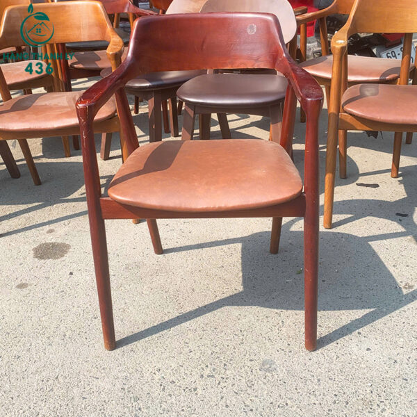 ghe cafe cu mat nem da mau nau do 2