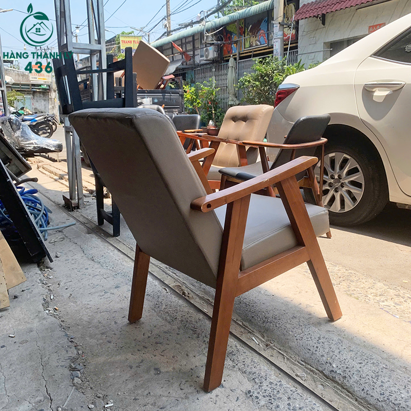 Ghế Cafe Cũ Nệm Da Màu Xám Khung Gỗ ghe-cafe-cu-nem-da-mau-xam-khung-go-2 Ghế Cafe Cũ Nệm Da Màu Xám Khung Gỗ