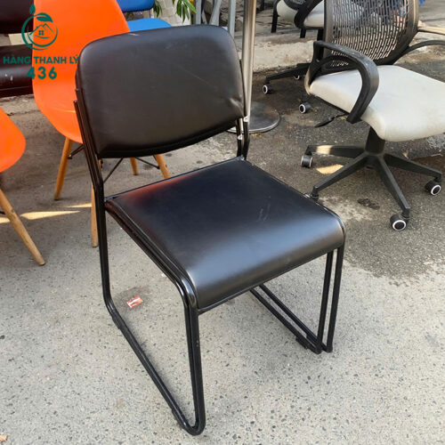 ghe chan quy cu boc da den sang trong 3