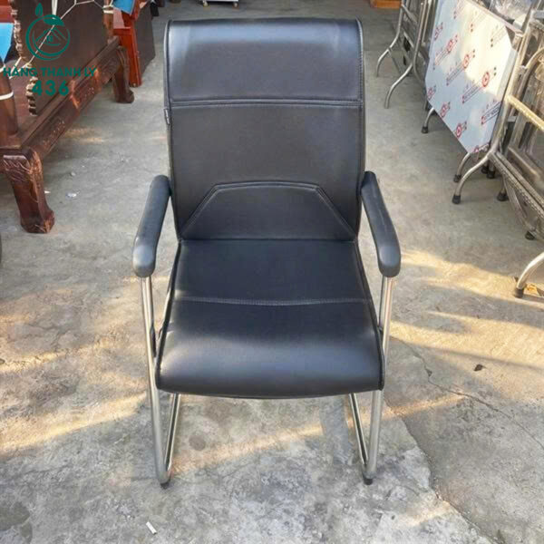 ghe chan quy van phong cu khung inox ben dep 2