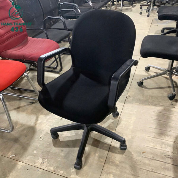 ghe lam viec boc vai ni mau den cu 2