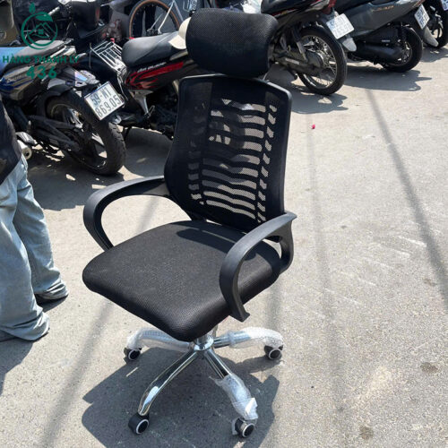 ghe xoay lung luoi co tua dau cu 2