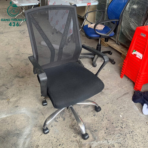 ghe xoay luoi hoa phat cu chan inox 1