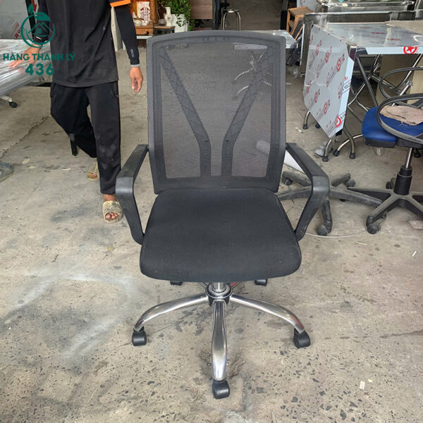 ghe xoay luoi hoa phat cu chan inox 5