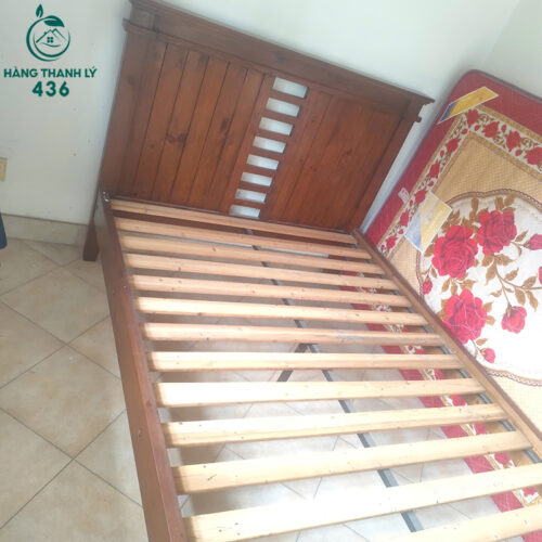 giuong go cu 2mx1m6 van go nau 1